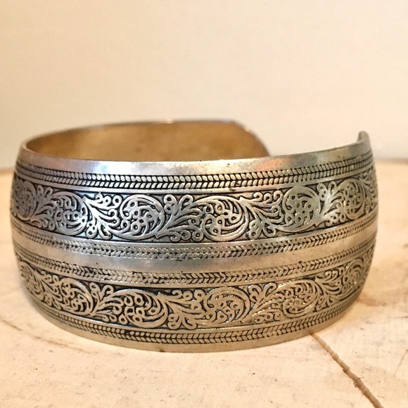 Silver Bohemian Statement Cuff Bracelet Adjustable - Picture 1 of 4